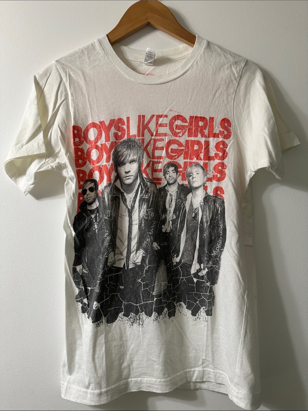 Boys Like Girls White Graphic Band Tshirt